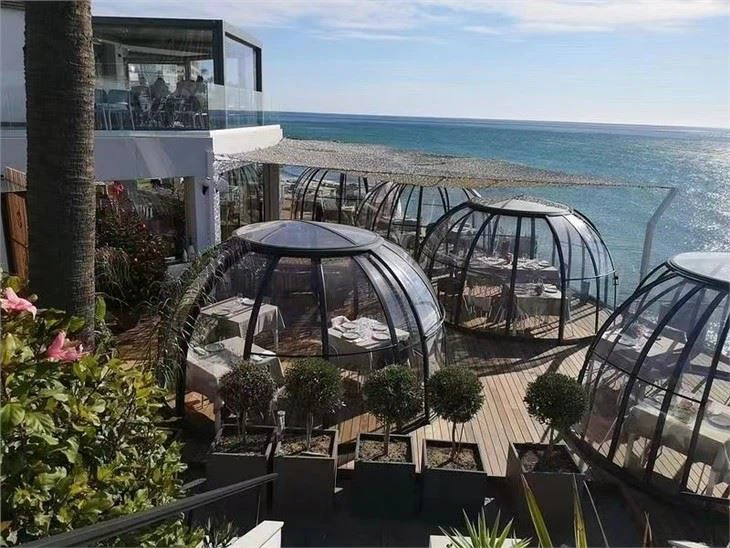 Bubble Room