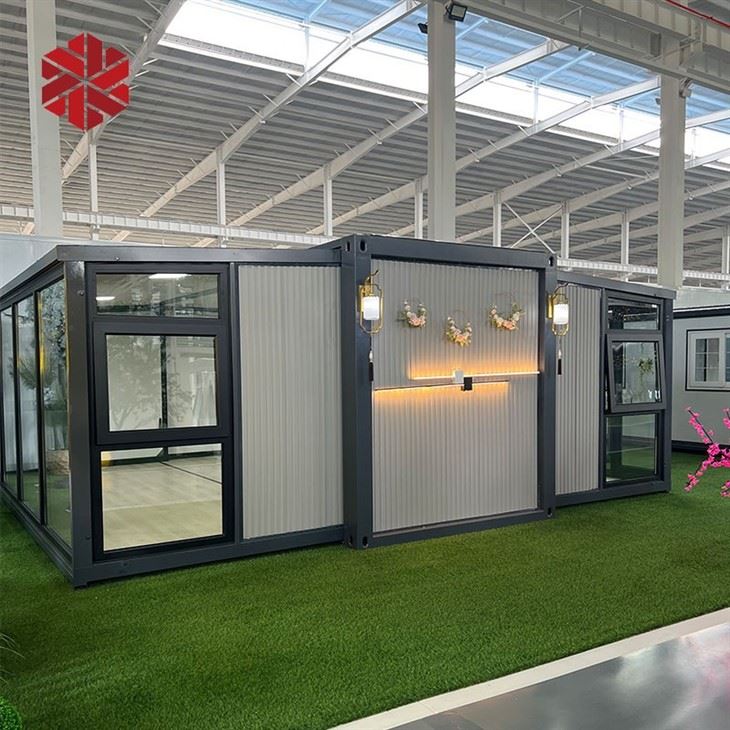 40ft Luxury 3 Bedroom Movable Prefab Container Homes Foldable And Expandable Container House For Sale